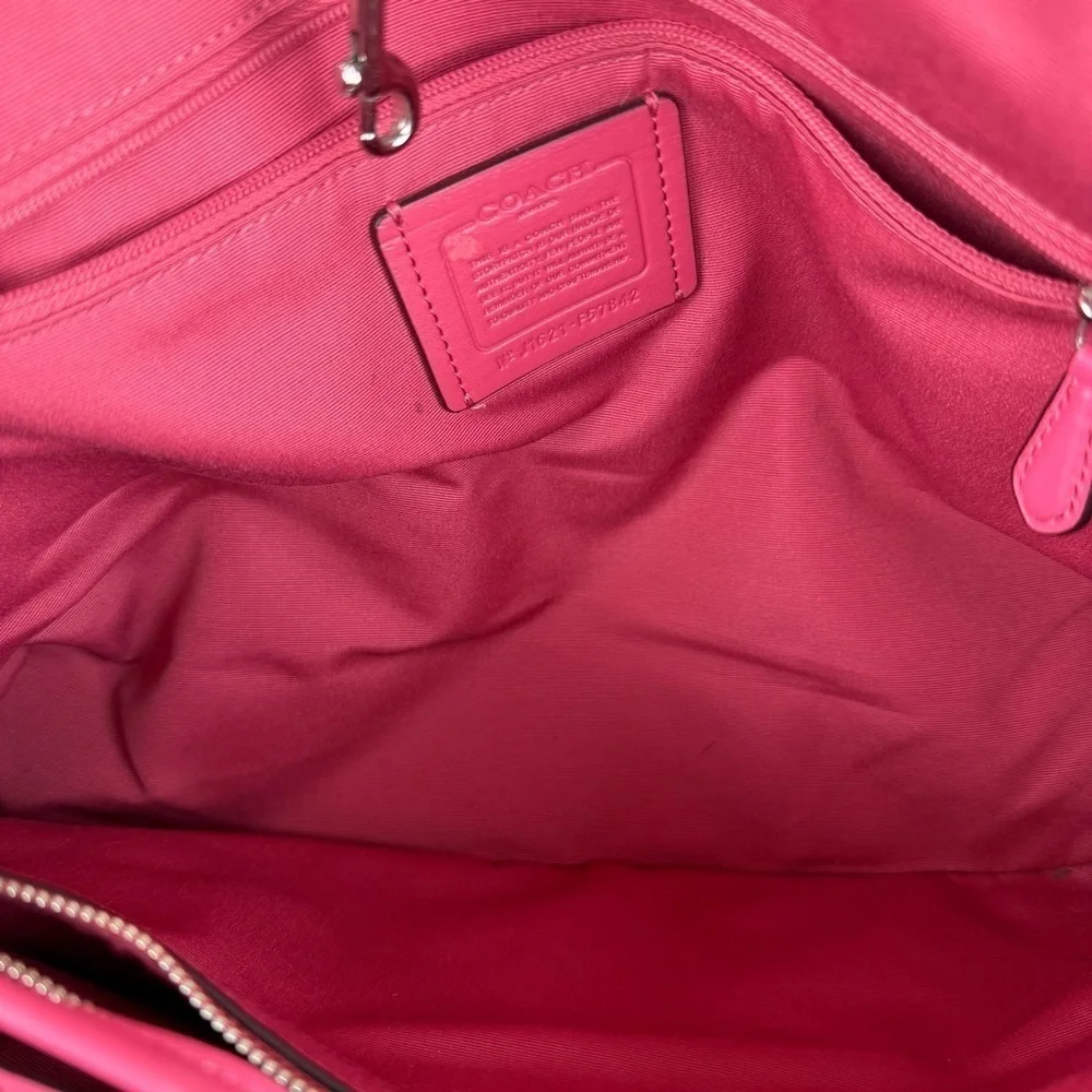 Coach tan monogram pink trim tote bag - Picture 7 of 11